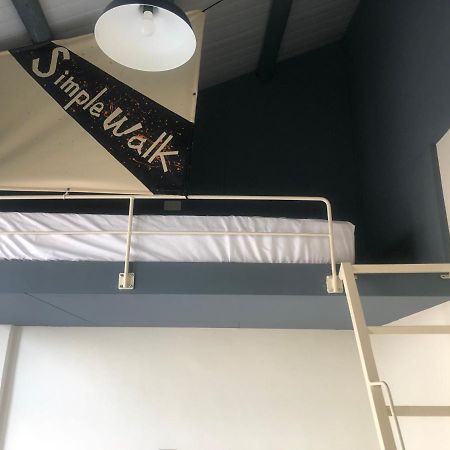Simple Walk Guest House 小公寓 台南 エクステリア 写真