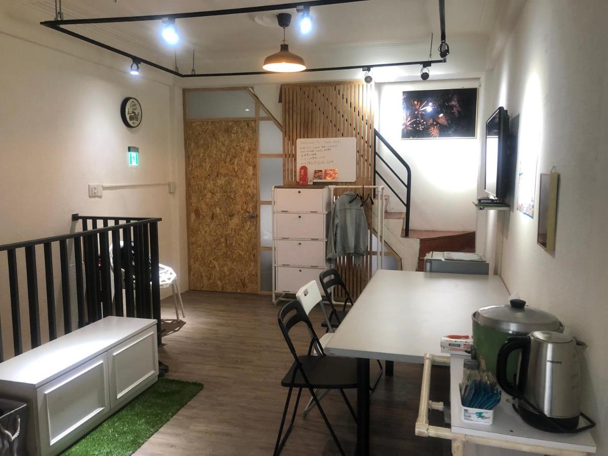 Simple Walk Guest House 小公寓 台南 エクステリア 写真